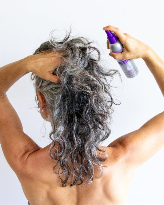 SILVER BRIGHTENING 10-IN-1 LEAVE-IN CONDITIONER